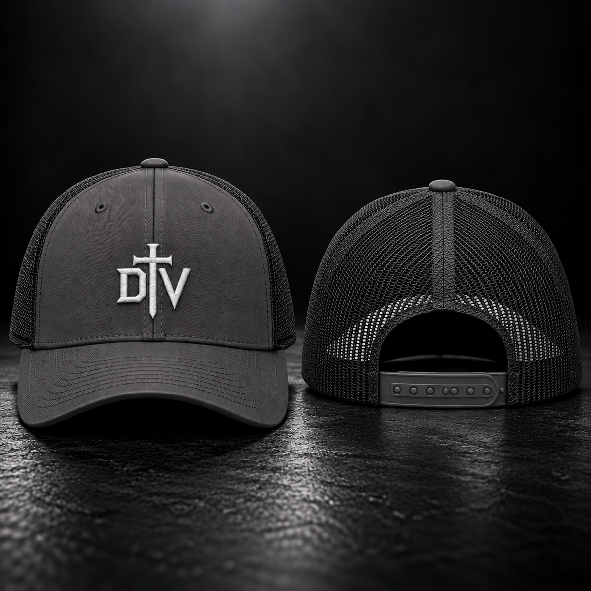 DEUS VULT TRUCKER