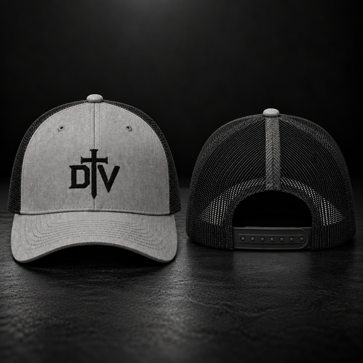 DEUS VULT TRUCKER